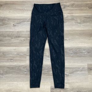 Love Her Camo Leggings